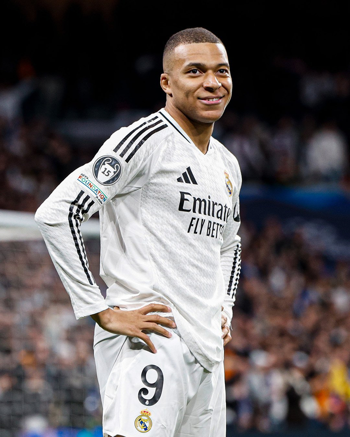 德转列英冠历史身价TOP15：布恩迪亚3500万第1，格拉利什上榜（德转盘点英冠历史身价前15：布恩迪亚3500万居首，格拉利什入选）