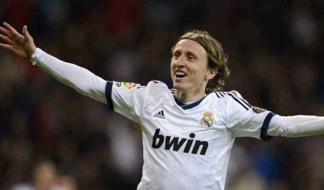 复出又重伤？意媒：弗拉霍维奇下场时对主帅说“我伤得很重”（复出再遇重创？意媒称弗拉霍维奇退场时告知主帅：伤势很重）