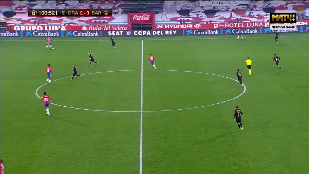 米兰老照片展示埃瓦尼风采（米兰旧影再现埃瓦尼风华）