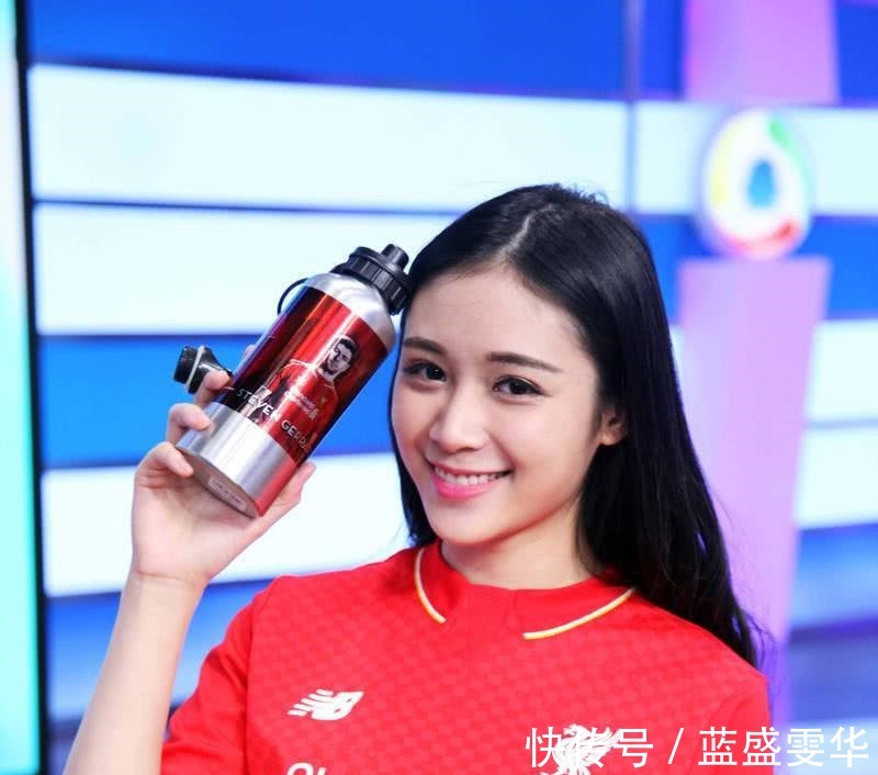 诺伊尔：孔帕尼有很多值得称道的优点；我现在只专注于俱乐部（诺伊尔称赞孔帕尼优点颇多；目前仅专注于俱乐部）