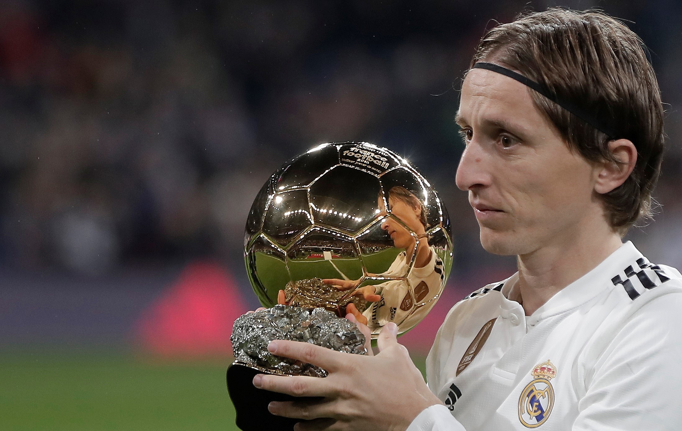 埃尔纳内斯：科莫低估了国米，同时高估了自己的能力（埃尔纳内斯：科莫轻视国米，却高估了自己）