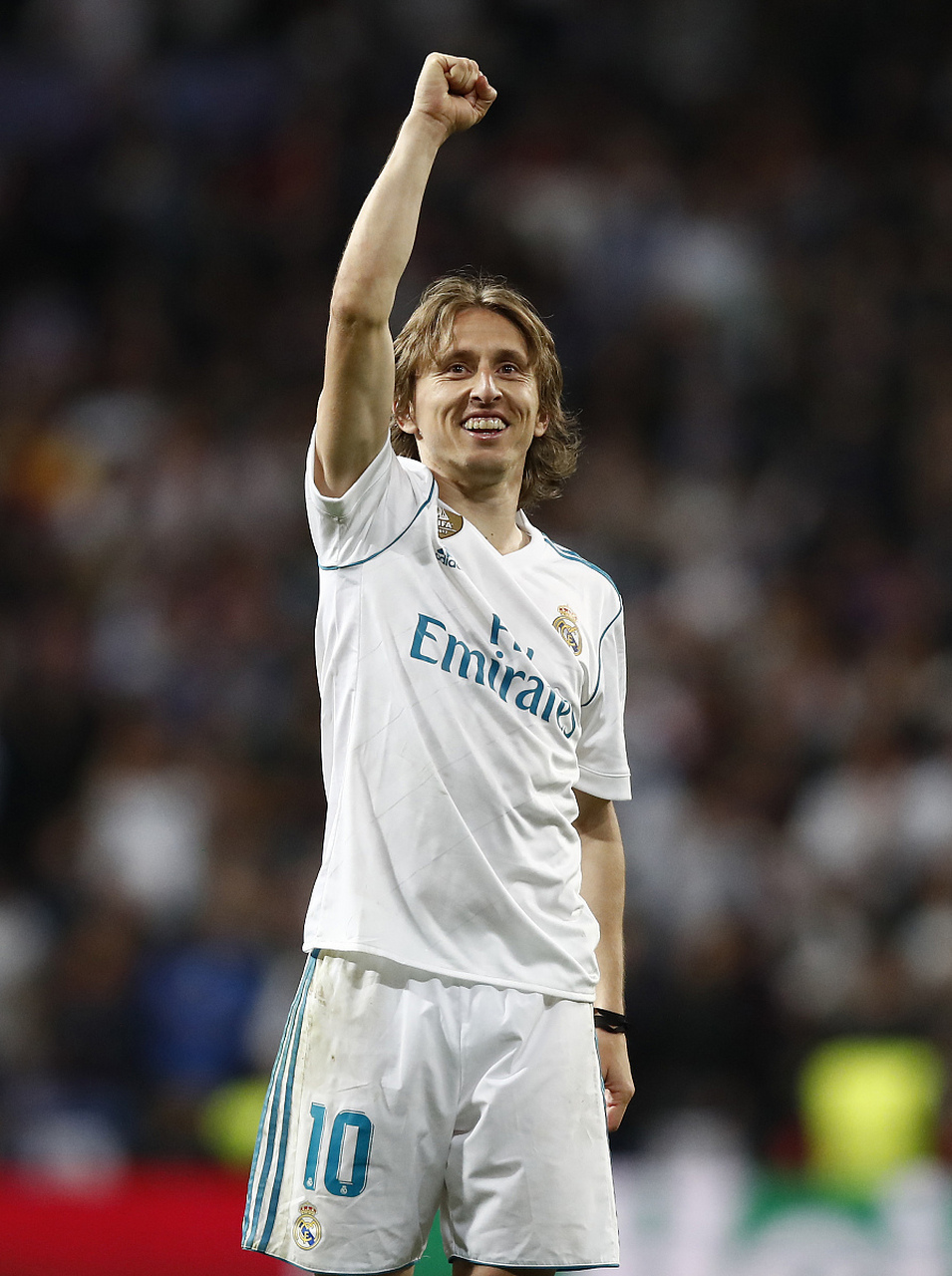 提升明显！费兰本赛季西甲已打入11球，超越个人上赛季10球（进步显著！费兰本季西甲已进11球，超过上赛季的10球）