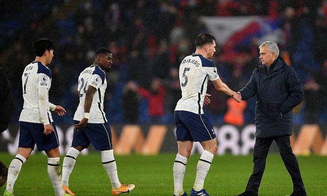 对手的战术一度被完全打乱（对手战术一度陷入彻底混乱）