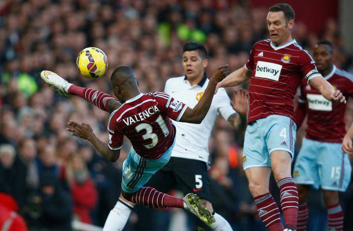 中超：北京国安客场2-1逆转上海申花（中超战报：北京国安客场2比1逆转上海申花）